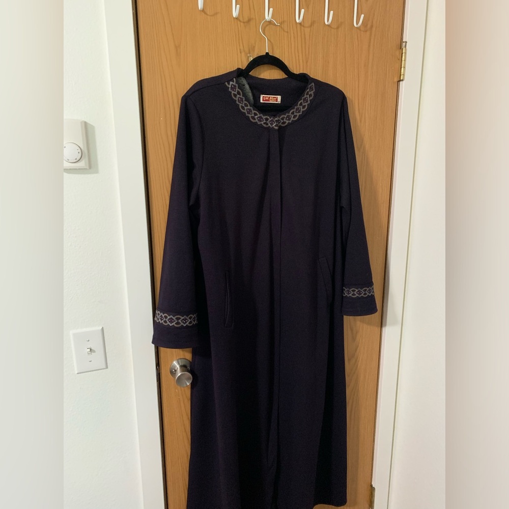 Zipper abaya